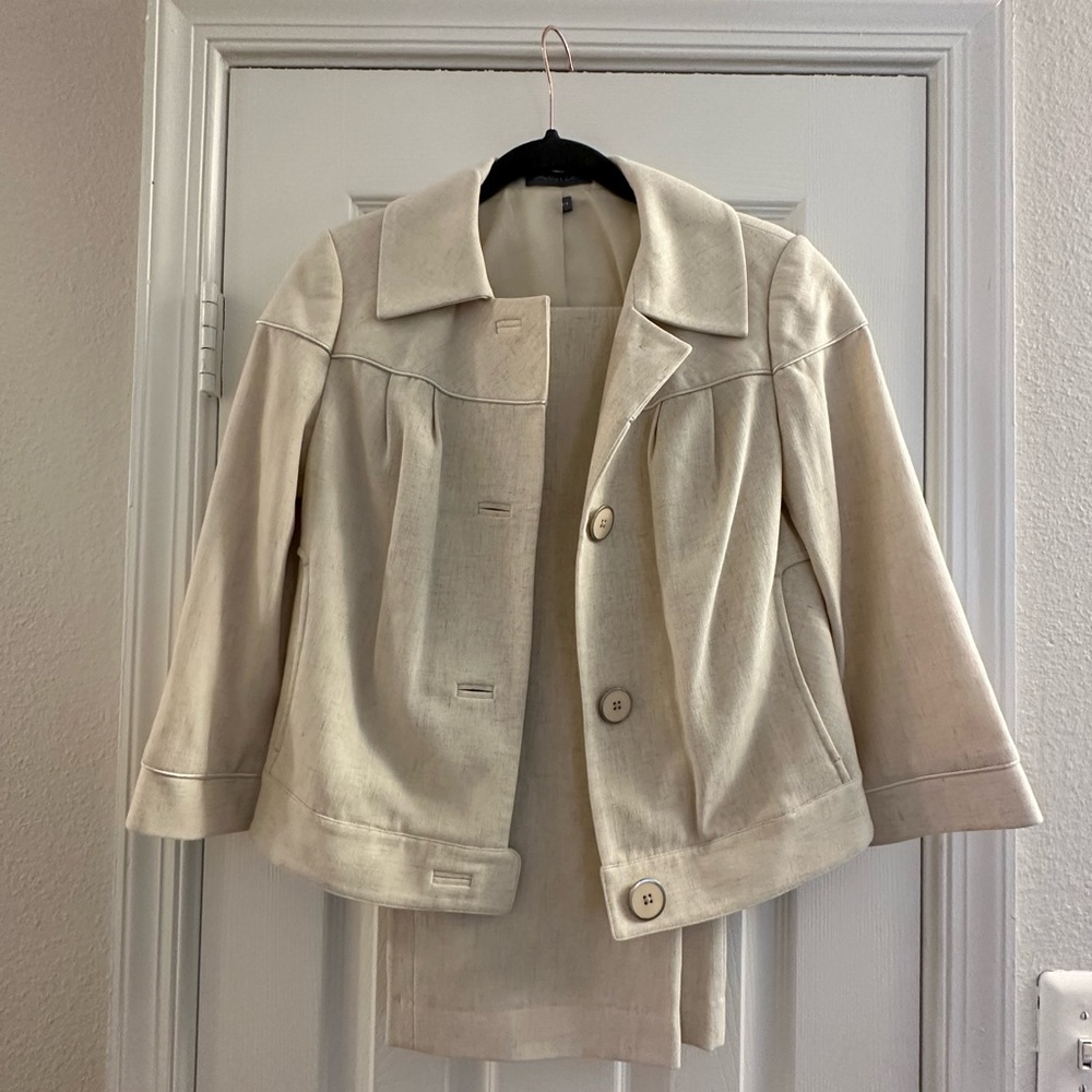 Atelier cream pants suit